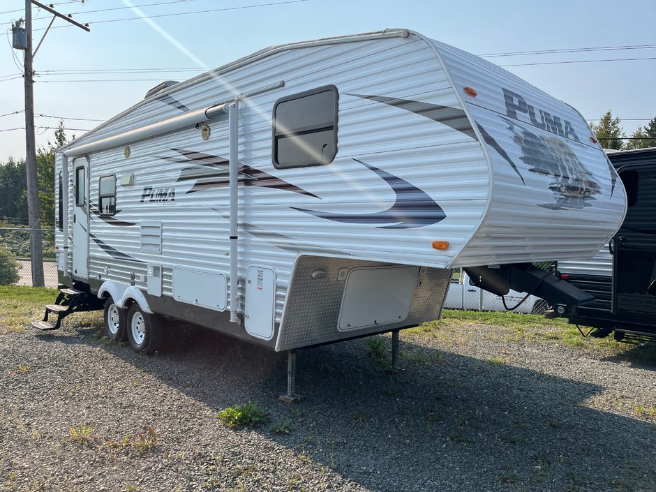 2011 Forest River PUMA M-253FBS in Terrace, British Columbia