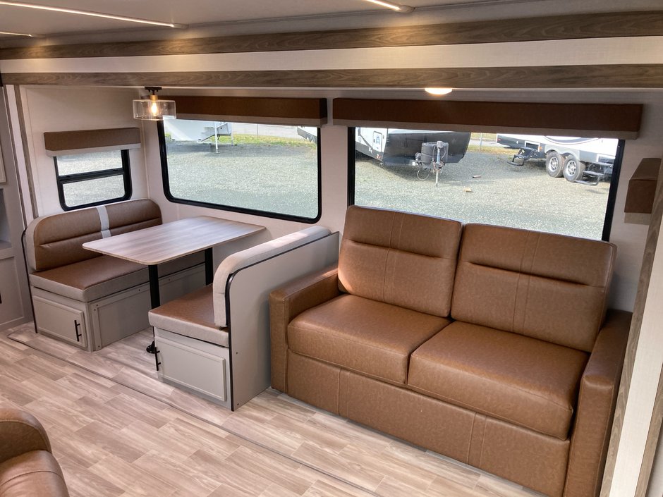 2025 Forest River Vibe 26RK-9