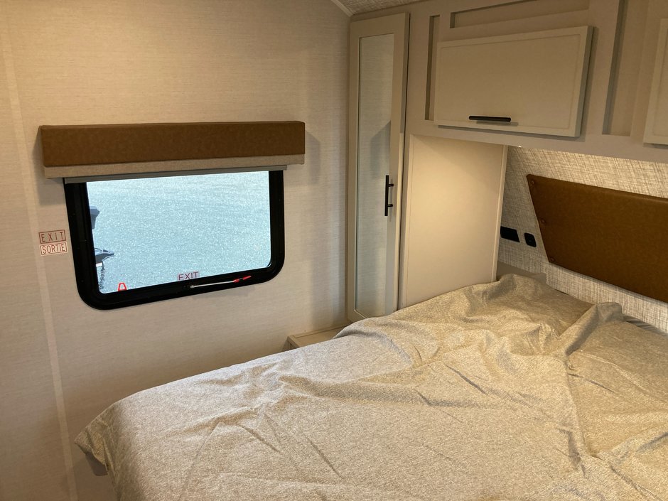 2025 Forest River Vibe 25KR-21