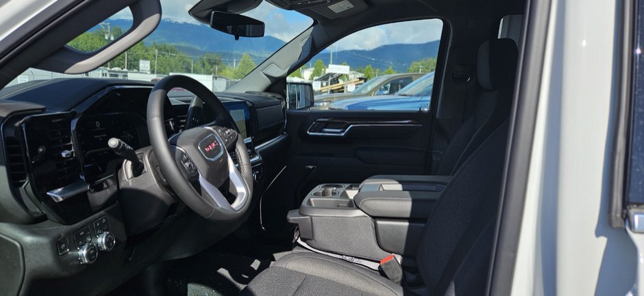 2025 GMC Sierra 1500 SLE-10