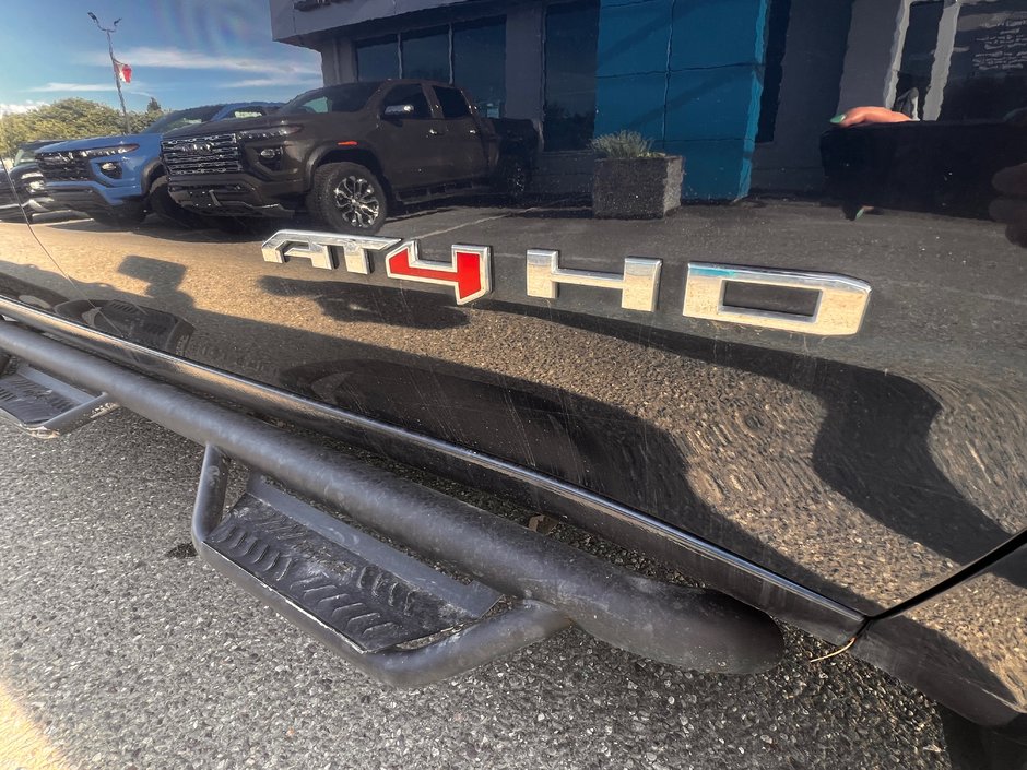 2021 GMC Sierra 2500HD AT4-9