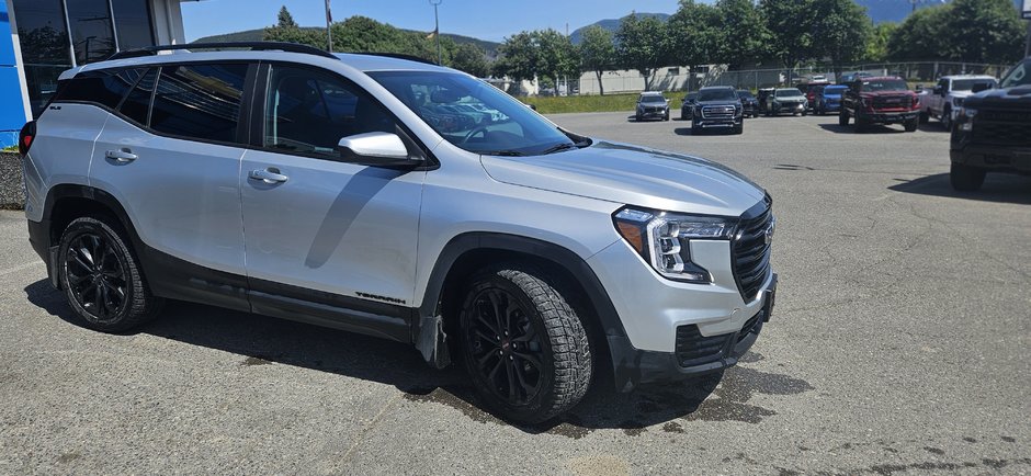 2022 GMC Terrain SLE-2