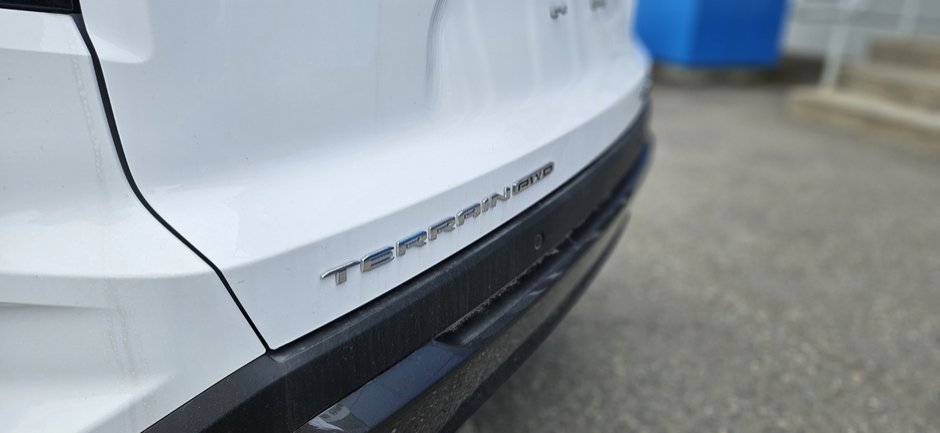 2025 GMC Terrain Elevation-12