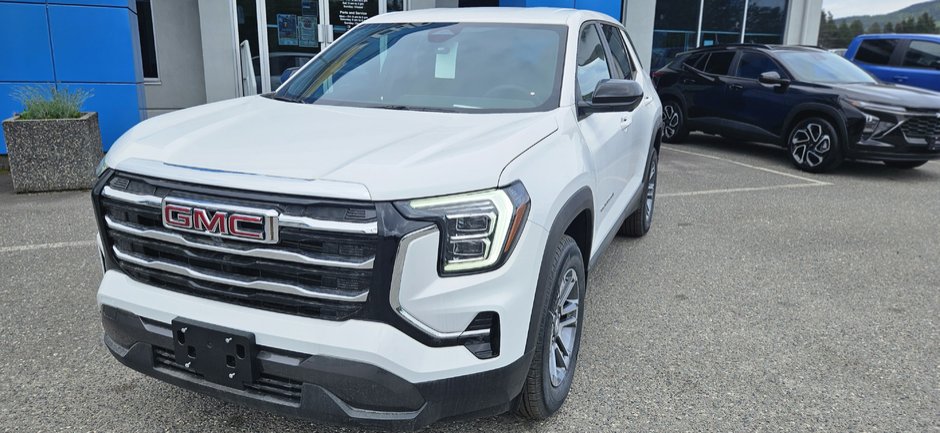 2025 GMC Terrain Elevation-8