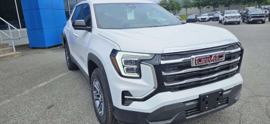 2025 GMC Terrain Elevation-11