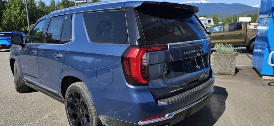 2025 GMC Yukon Denali-17