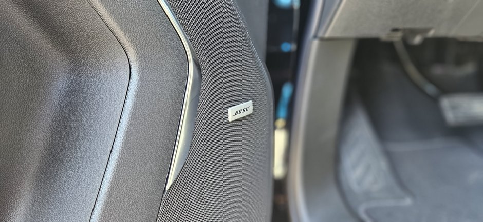 2025 GMC Yukon Elevation-4