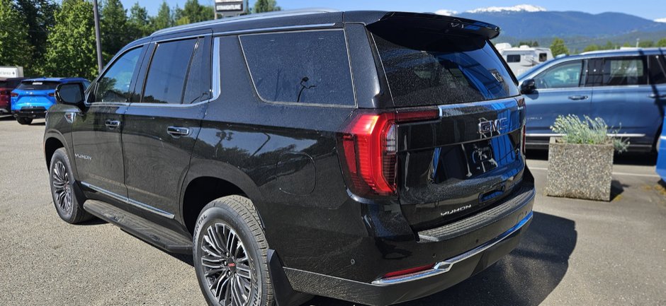 2025 GMC Yukon Elevation-12