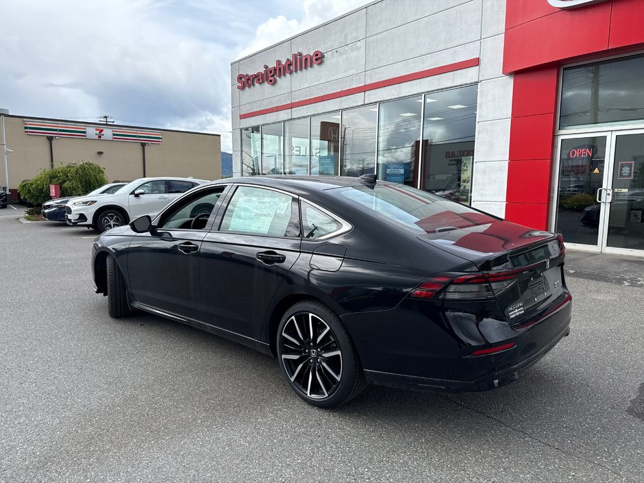2025 Honda Accord Hybrid TOURING-5