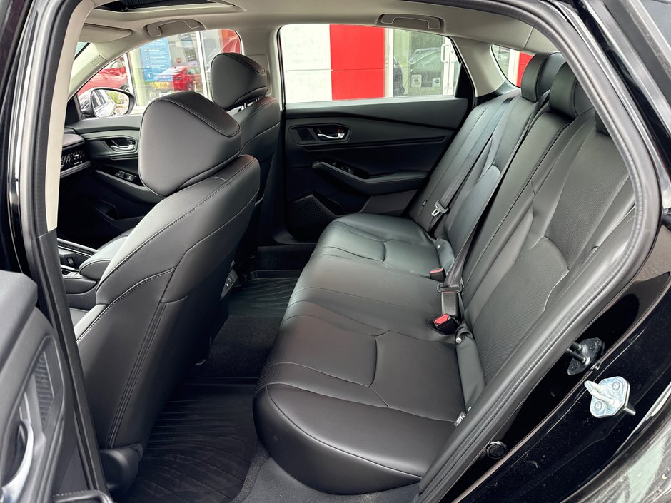 2025 Honda Accord Hybrid TOURING-11