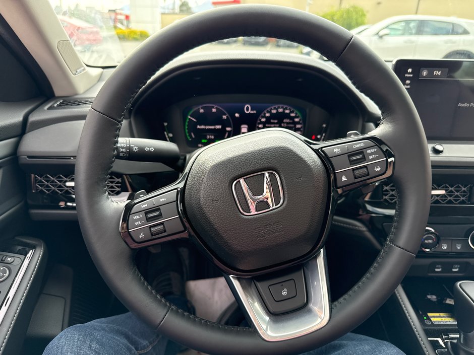 2025 Honda Accord Hybrid TOURING-8