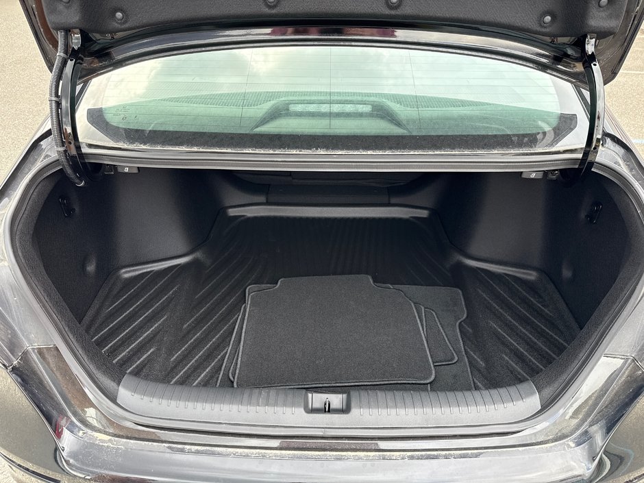 2025 Honda Accord Hybrid TOURING-6