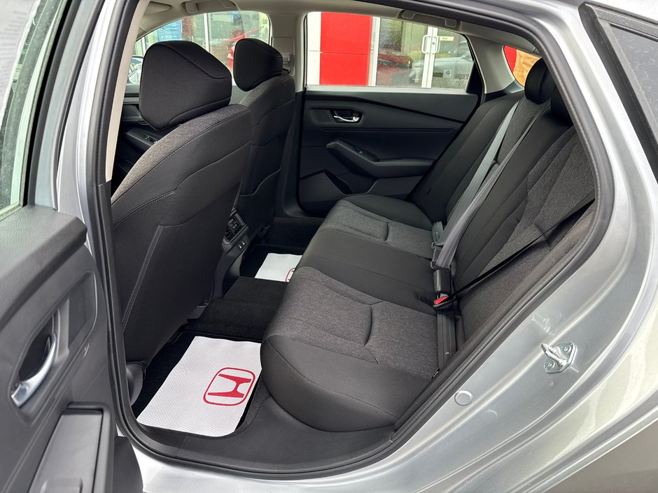 2025 Honda Accord SE-13