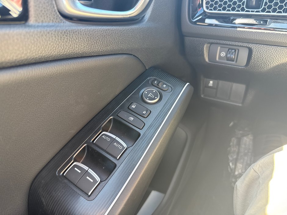 2025 Honda Civic Hybrid SPORT TOURING-12