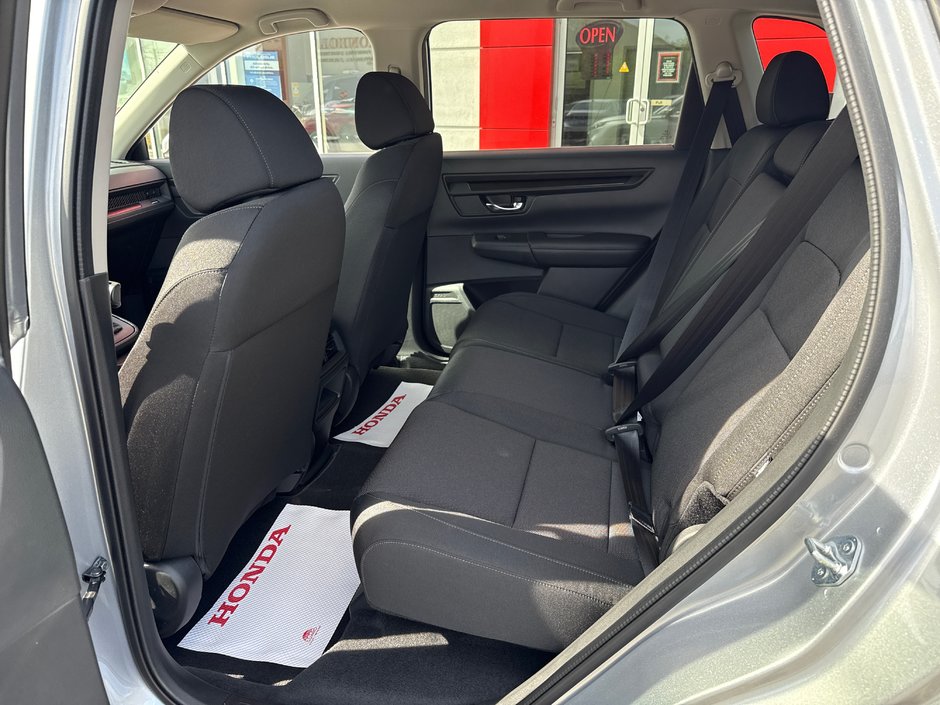 2025 Honda CR-V LX AWD-13