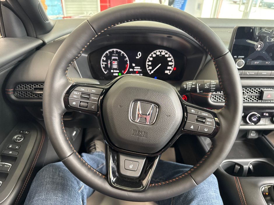 2025 Honda HR-V SPORT-13