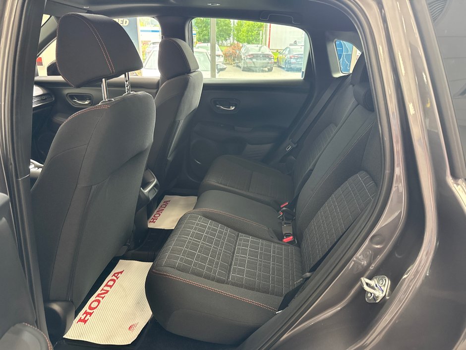 2025 Honda HR-V SPORT-16
