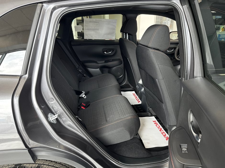 2025 Honda HR-V SPORT-17