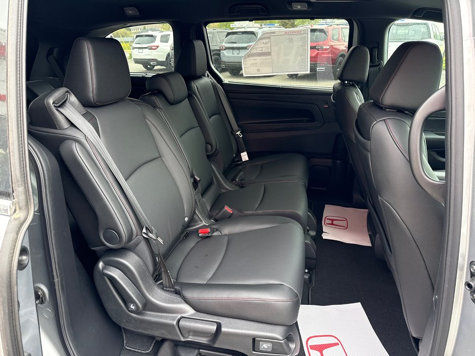 2025 Honda Odyssey SPORT-L-16