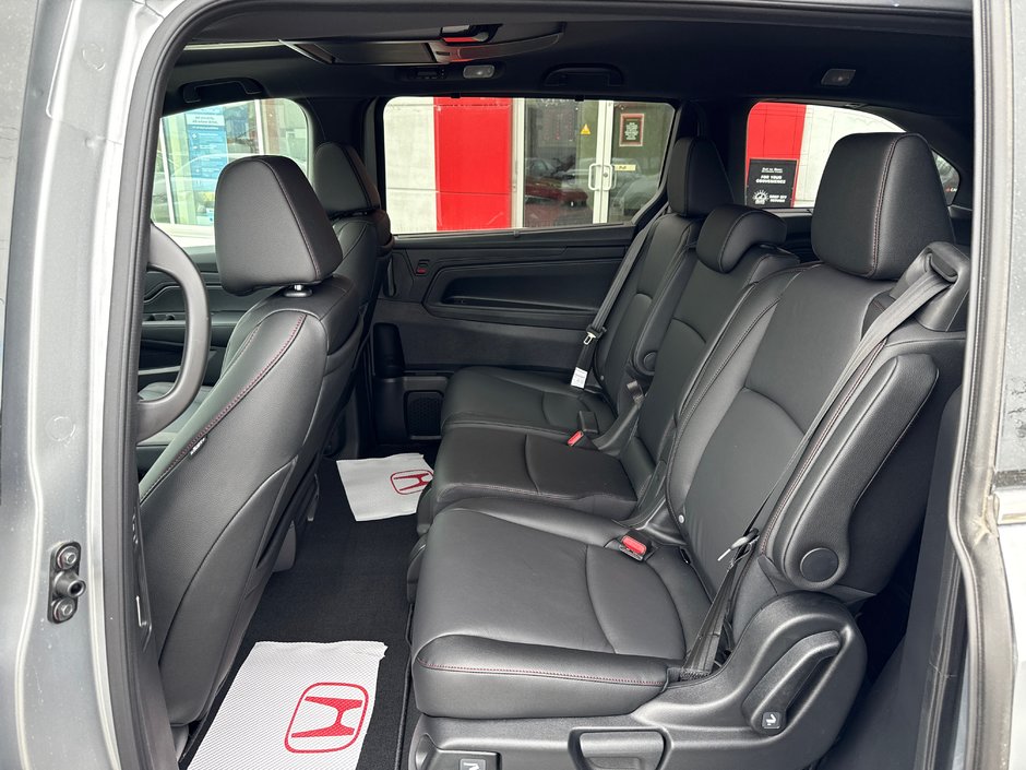 2025 Honda Odyssey SPORT-L-14