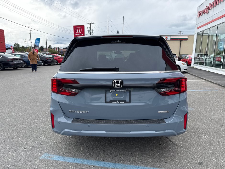 2025 Honda Odyssey TOURING-4