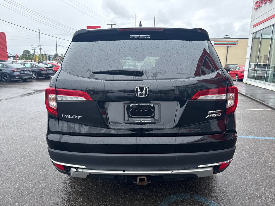 2021 Honda Pilot Touring 8-Passenger-4