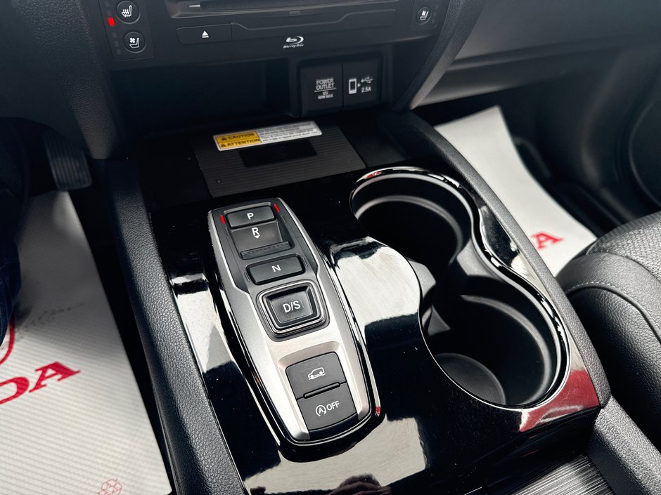 2021 Honda Pilot Touring 8-Passenger-9