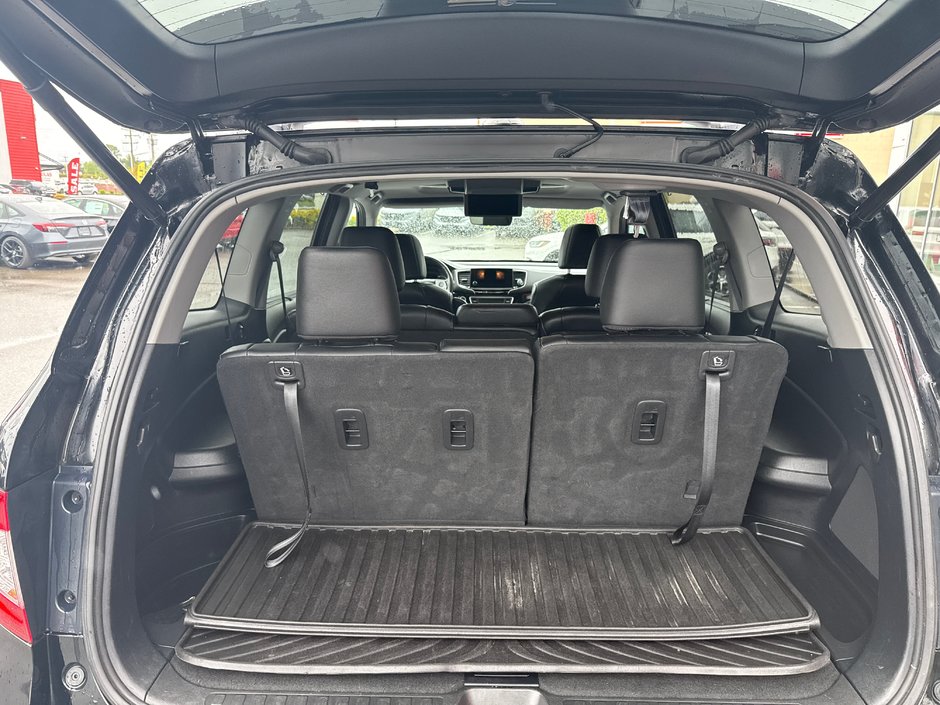 2021 Honda Pilot Touring 8-Passenger-7