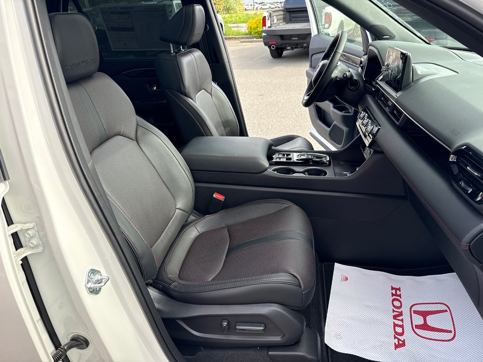2025 Honda Pilot BLACK EDITION-18