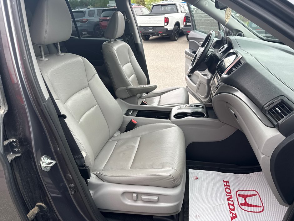 2020 Honda Ridgeline EX-L-16