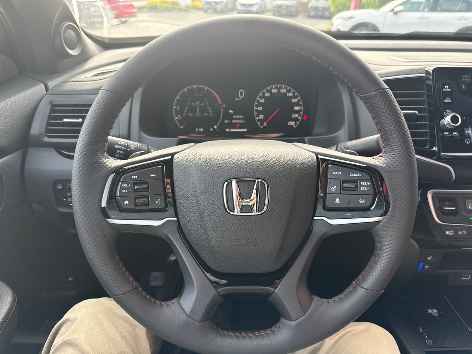 2025 Honda Ridgeline Black Edition-12