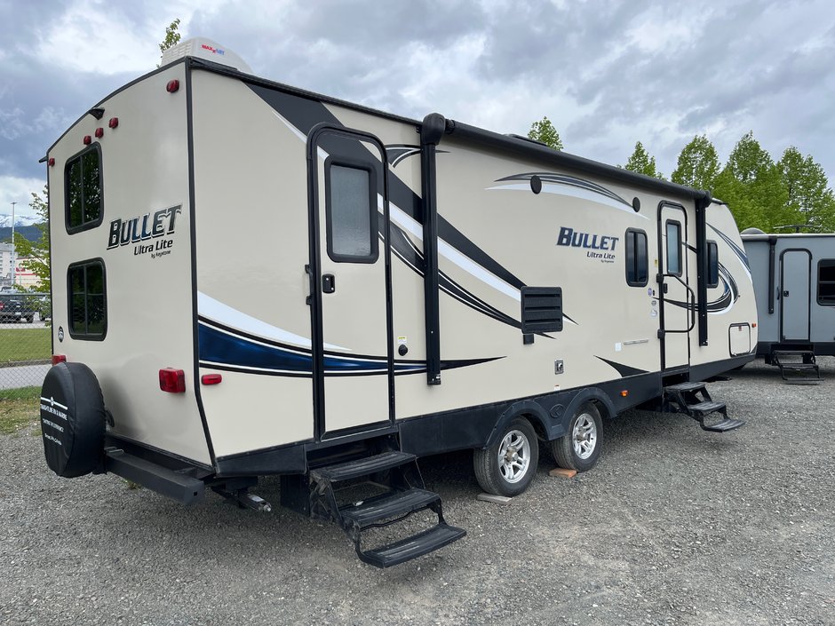 2018 Keystone BULLET 272BH-3