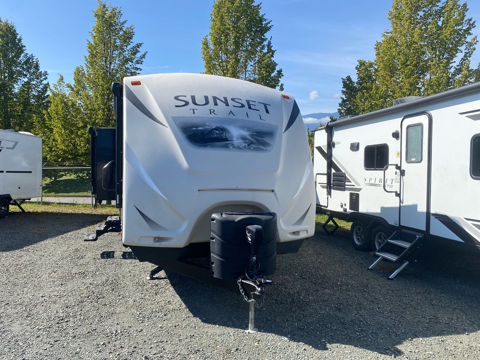 2015 Keystone SUNSET TRAIL-1