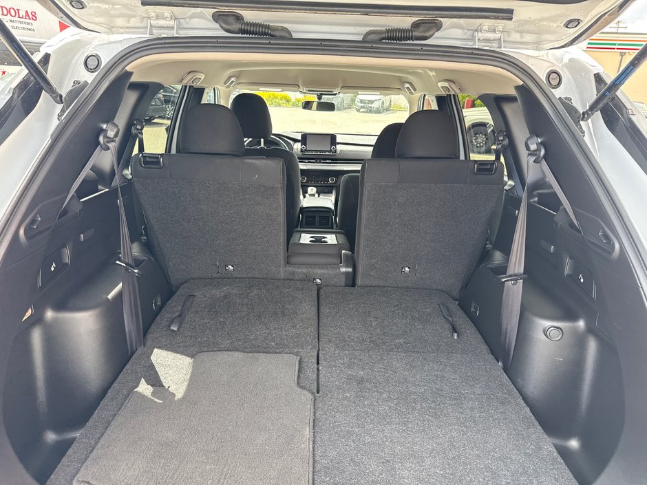 2024 Mitsubishi Outlander ES-5