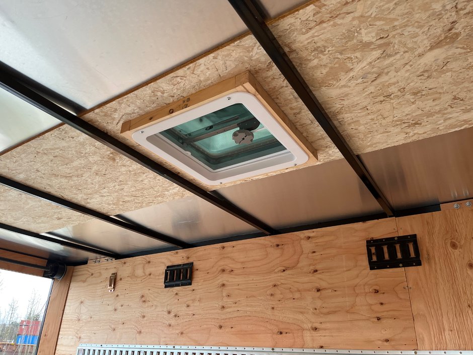 2024 Rainbow Trailers Prairie Road C6X12A23P-6