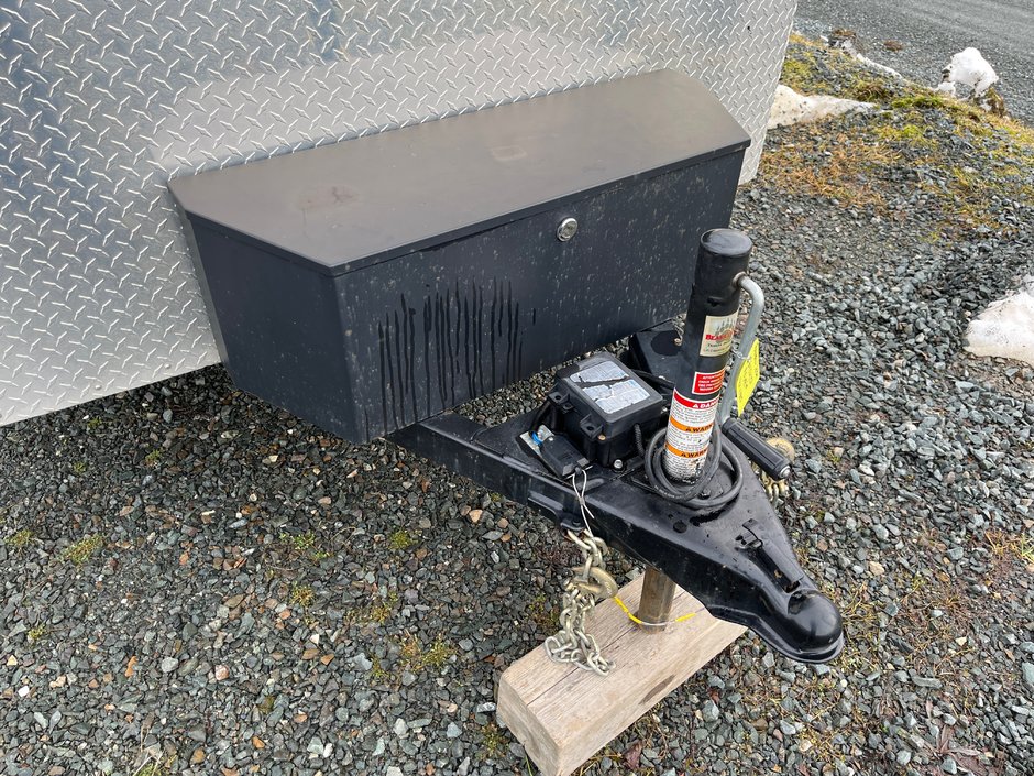 2024 Rainbow Trailers Prairie Road C6X12A23P-7