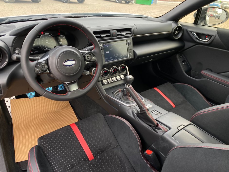 2024 Subaru BRZ Sport-tech-11