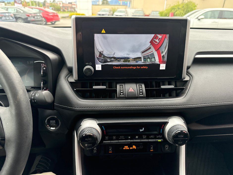 2023 Toyota RAV4 XLE-17
