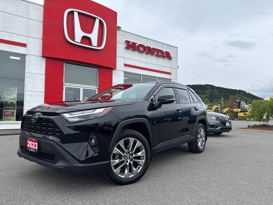 2023 Toyota RAV4 XLE-0
