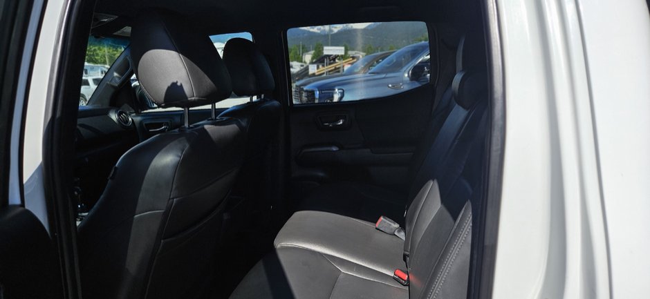 2016 Toyota Tacoma SR5-12