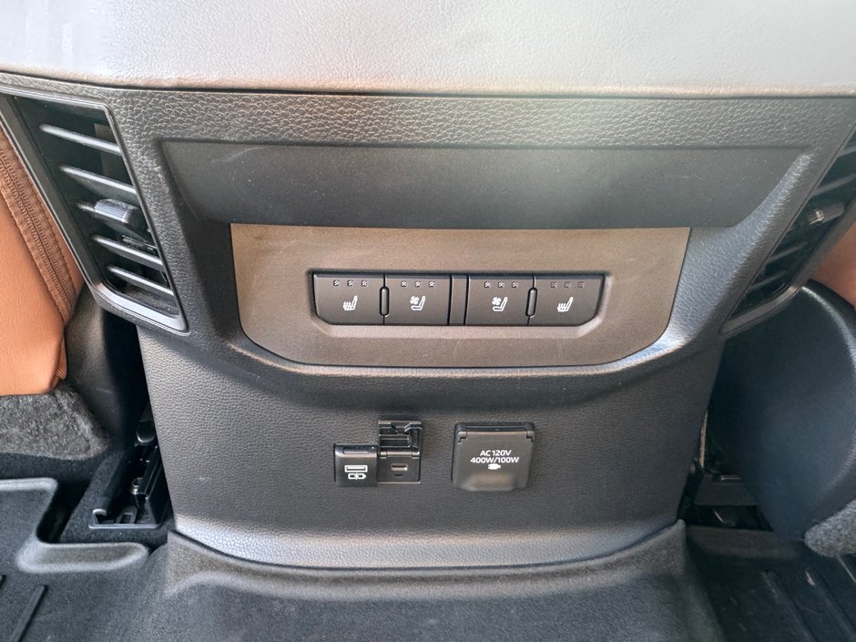 2024 Toyota Tundra Platinum Hybrid-12