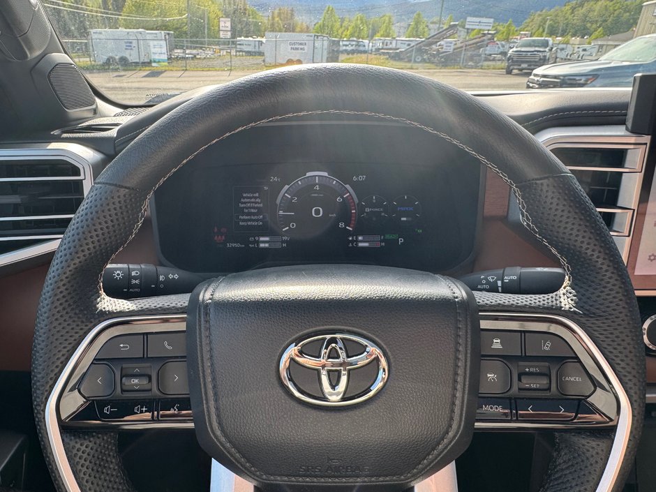 2024 Toyota Tundra Platinum Hybrid-16