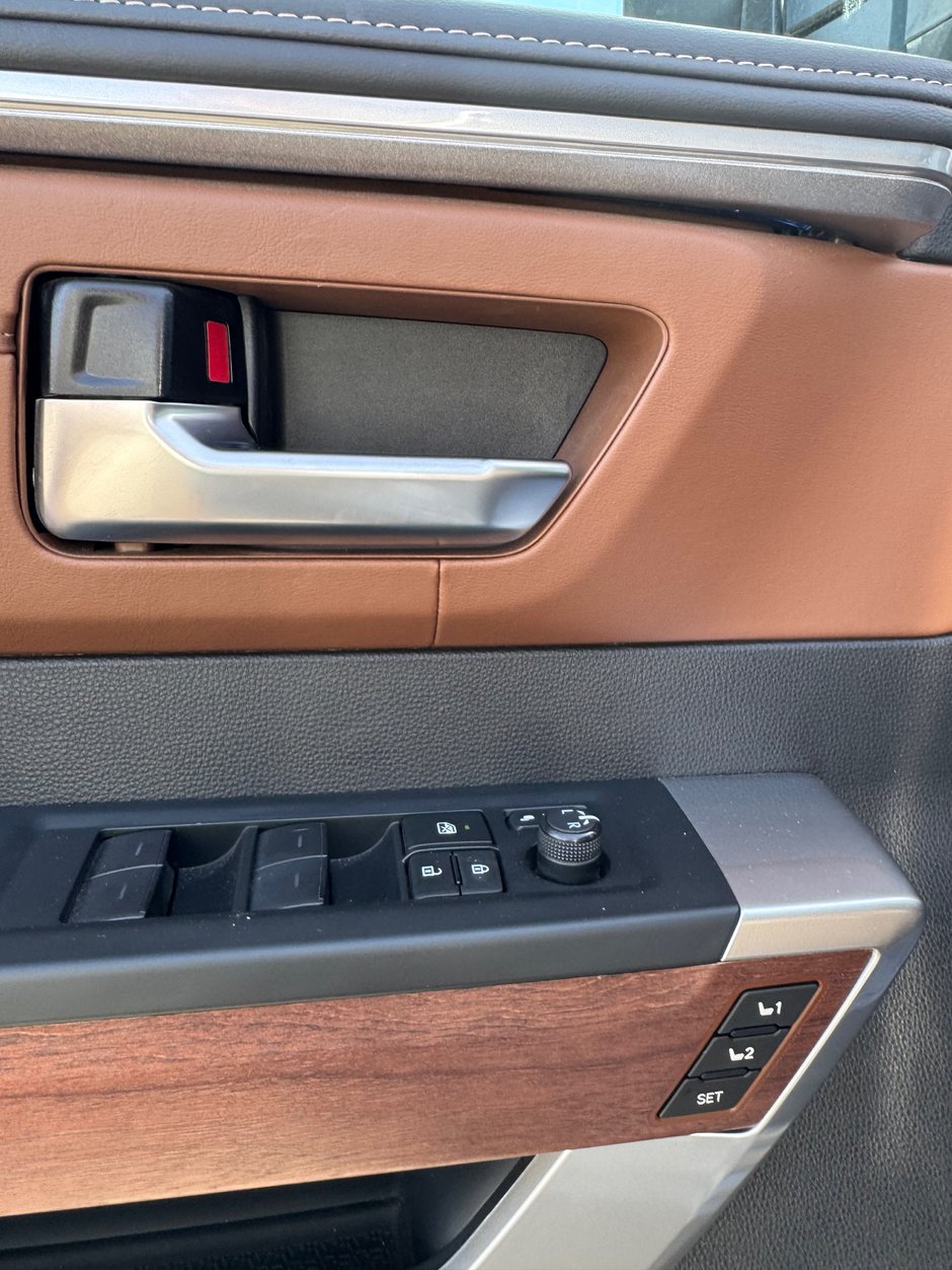 2024 Toyota Tundra Platinum Hybrid-15