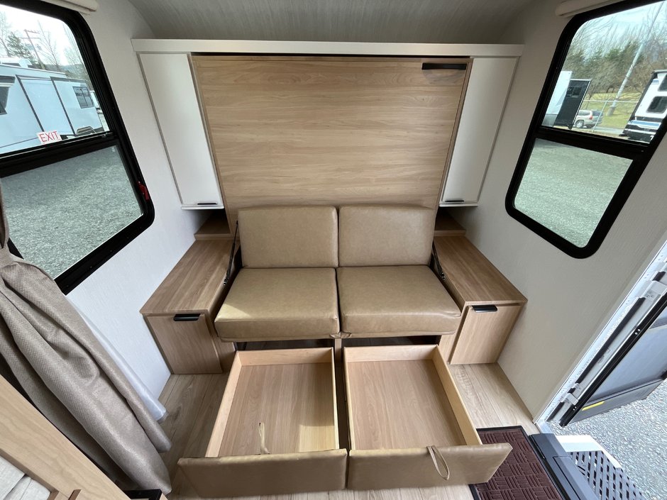 2026 Winnebago MICRO MINNIE 2108DS-10