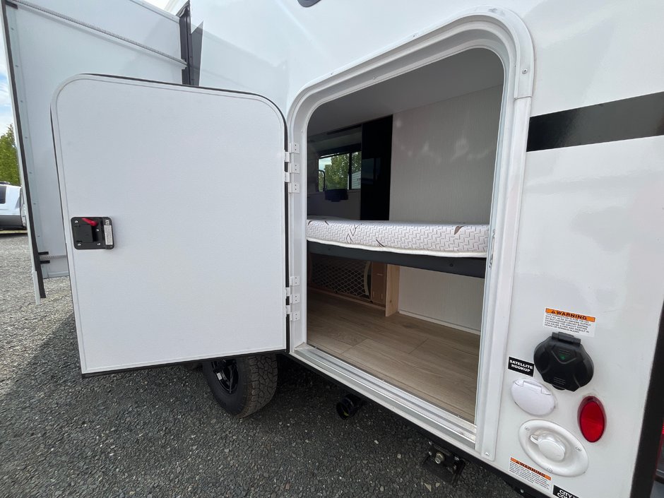 2026 Winnebago MICRO MINNIE 2200MBH-6