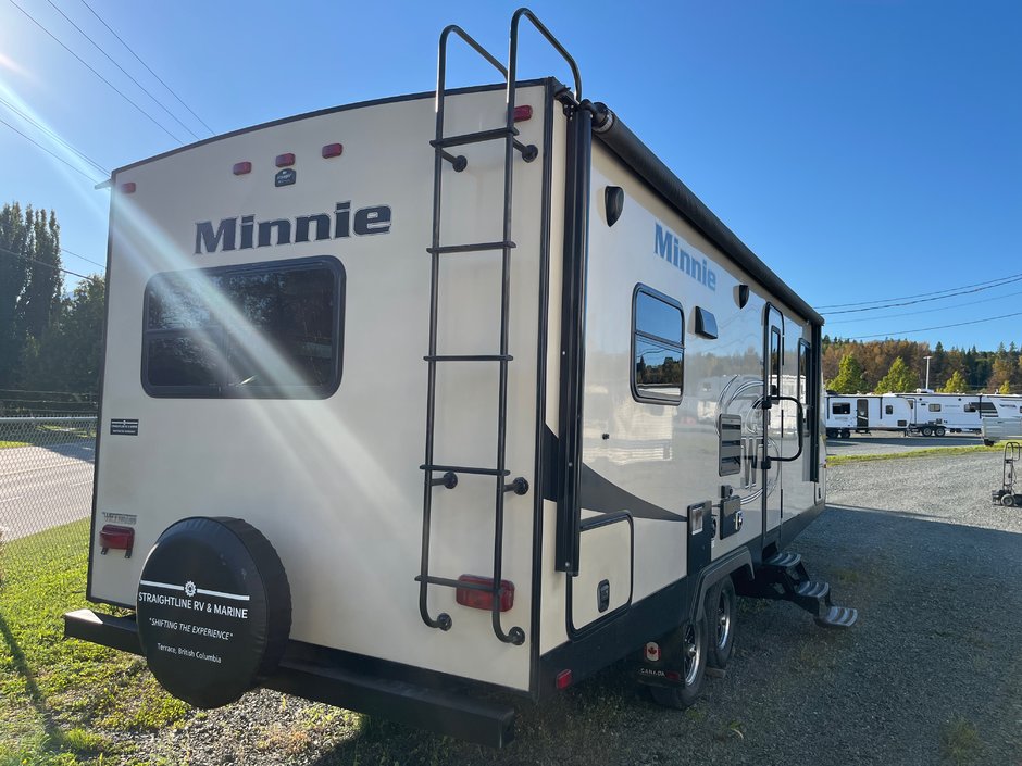 2019 Winnebago MINNIE MI2500RL-2