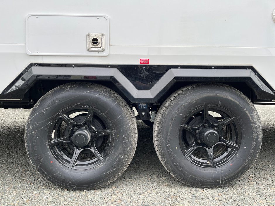 2026 Winnebago THRIVE 22MLS-4