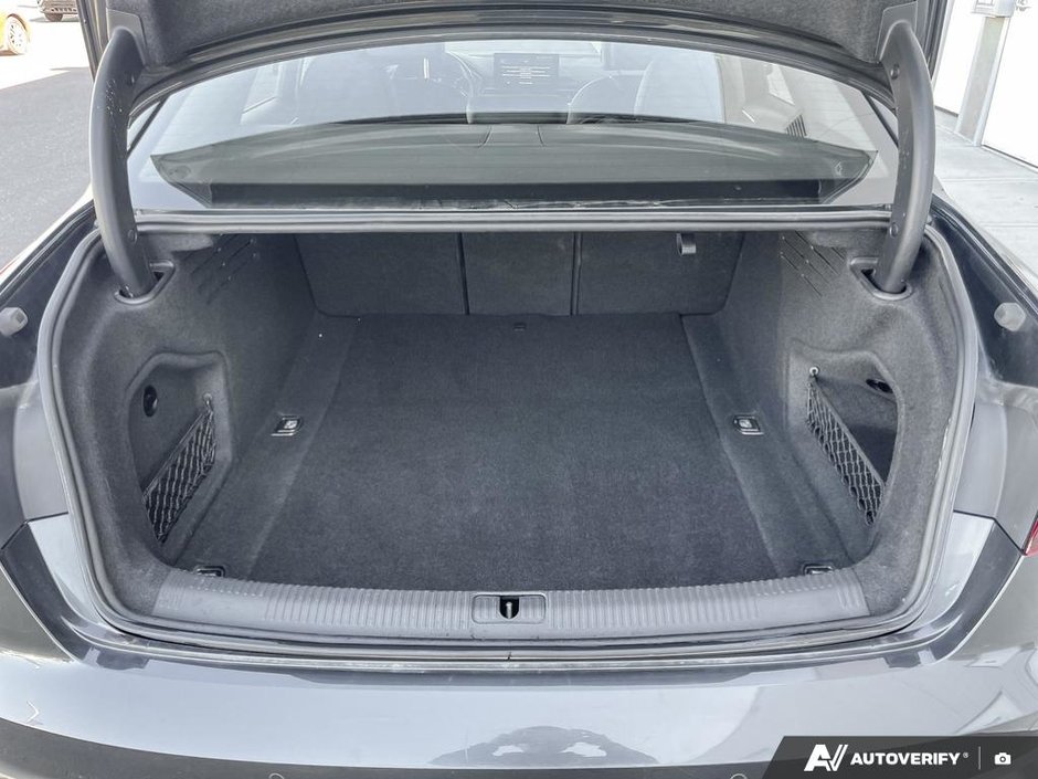 2023 Audi A4 Sedan Komfort-11
