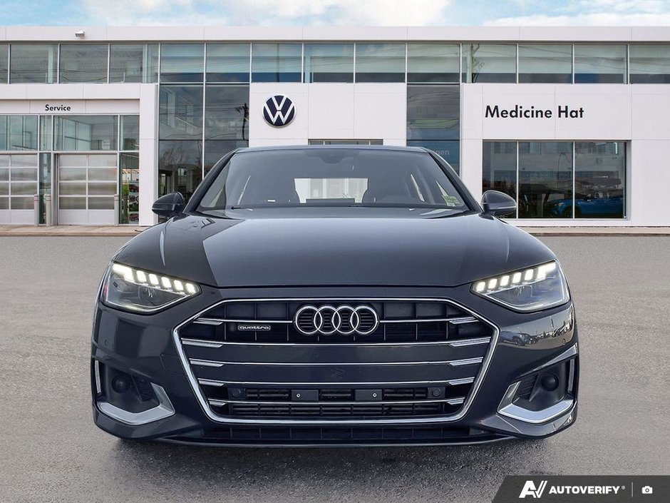 2023 Audi A4 Sedan Komfort-1