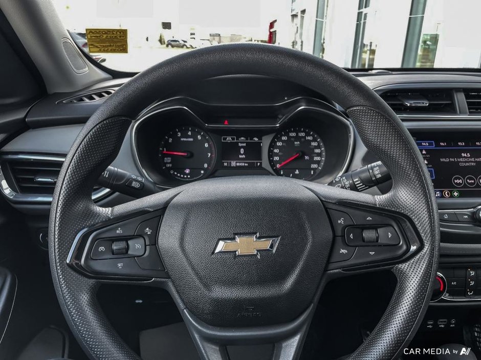 2023 Chevrolet Trailblazer LT-13
